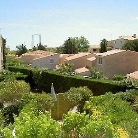 Cap D'agde, 2 Pieces, 4 Personnes - Fr-1-249-240 *