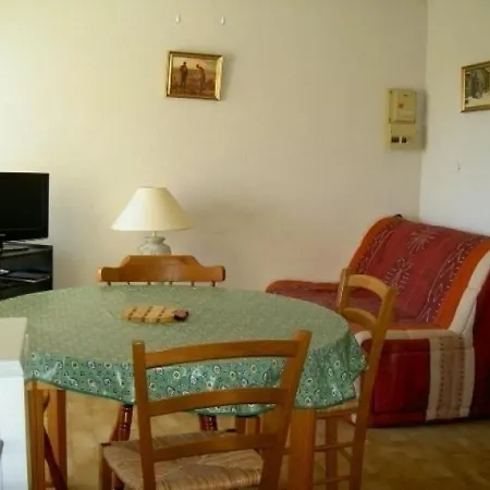 شقة Cap D'agde, 2 Pieces, 4 Personnes - Fr-1-249-240 آجد